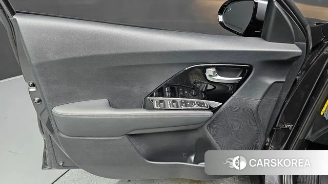 Kia The New Niro id 4727317 из Кореи 16