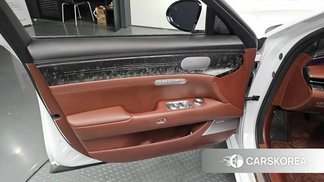 Genesis G90 (RS4) id 4739806 из Кореи 16