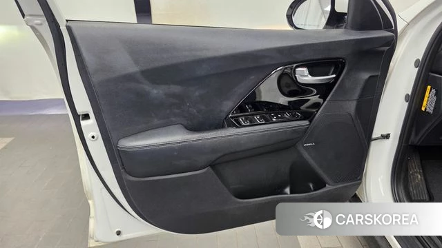 Kia Niro EV id 4780473 из Кореи 16