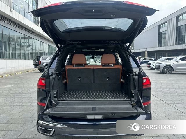 BMW X7 id 4215122 из Китая 16