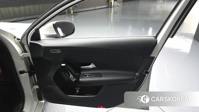 Mercedes-Benz A-Class W177 id 4482480 из Кореи 16