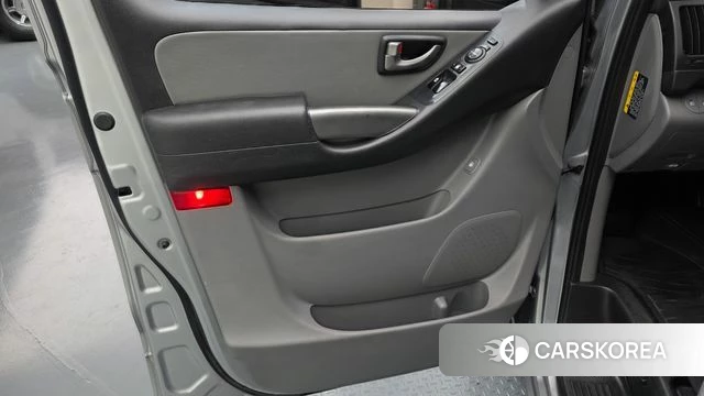 Hyundai The New Grand Starex id 4482605 из Кореи 16