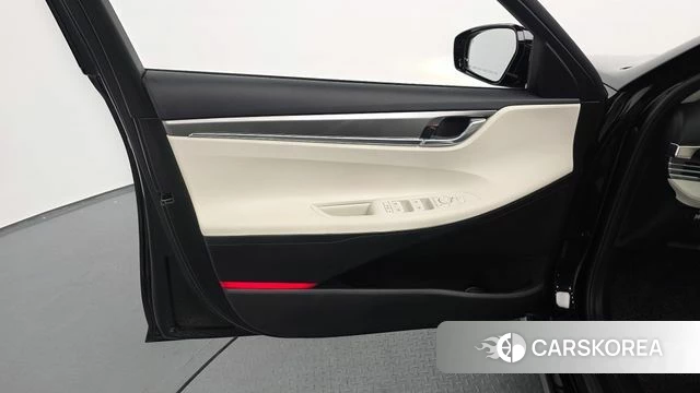 Hyundai The New Grandeur IG Hybrid id 4646229 из Кореи 16
