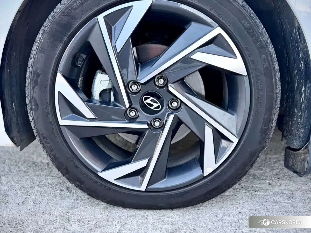 Hyundai Elantra id 4680742 из Китая 16