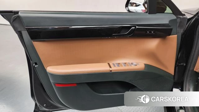 Hyundai Grandeur Hybrid (GN7) id 4935450 из Кореи 16
