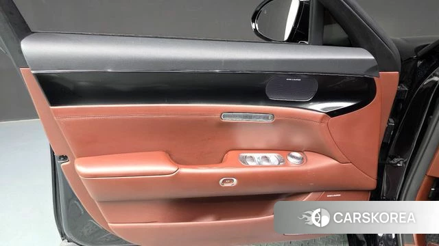 Genesis G90 (RS4) id 4613782 из Кореи 16