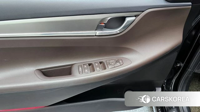 Hyundai The New Grandeur IG id 4362366 из Кореи 16