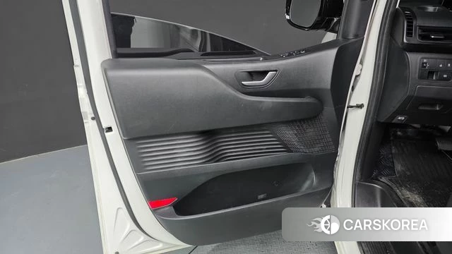 Hyundai Staria id 4194233 из Кореи 16