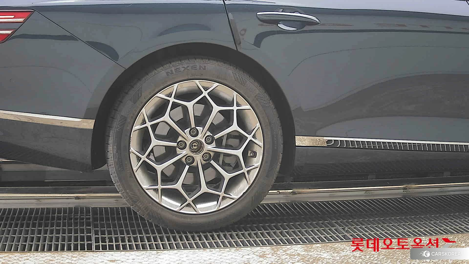 Hyundai G80 id 3882103 из Кореи 16