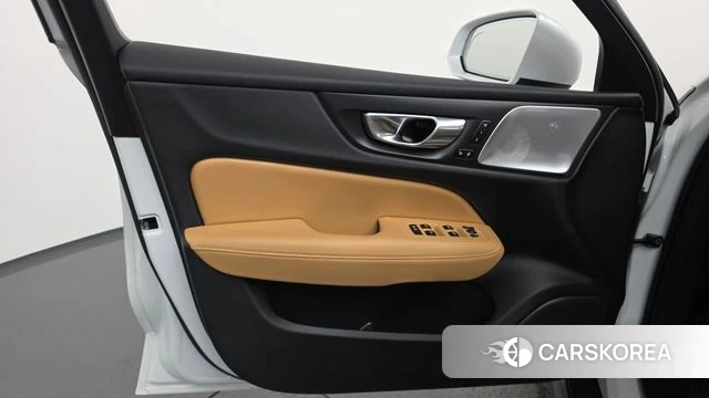 Volvo V60 Cross-Country 2nd Generation id 4571298 из Кореи 16