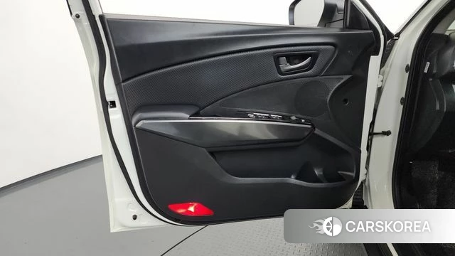 Ssangyong Berry New Tivoli id 4793684 из Кореи 16