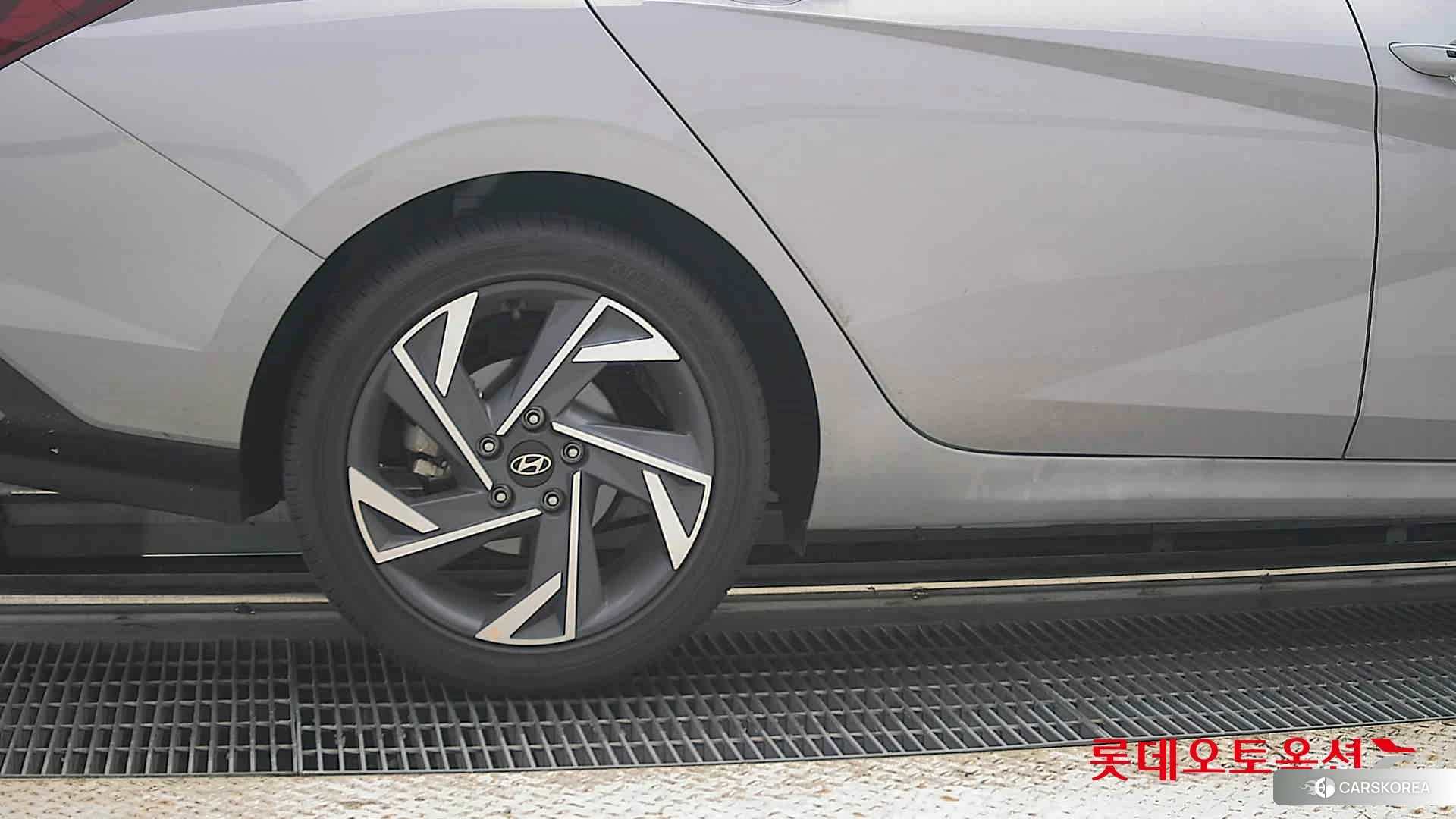 Hyundai Avante id 4669147 из Кореи 16