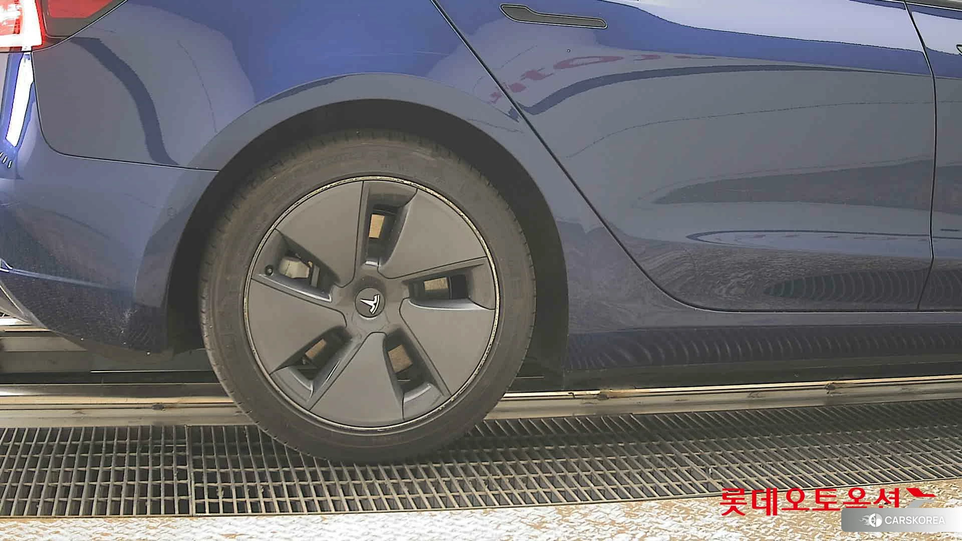 Tesla Model 3 Long Range id 3888285 из Кореи 16