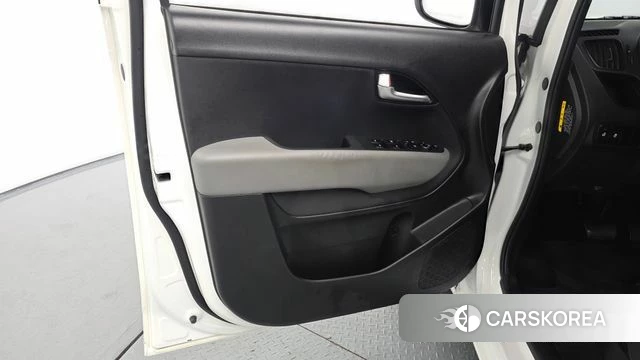 Kia The New Kia Ray EV id 4442547 из Кореи 16