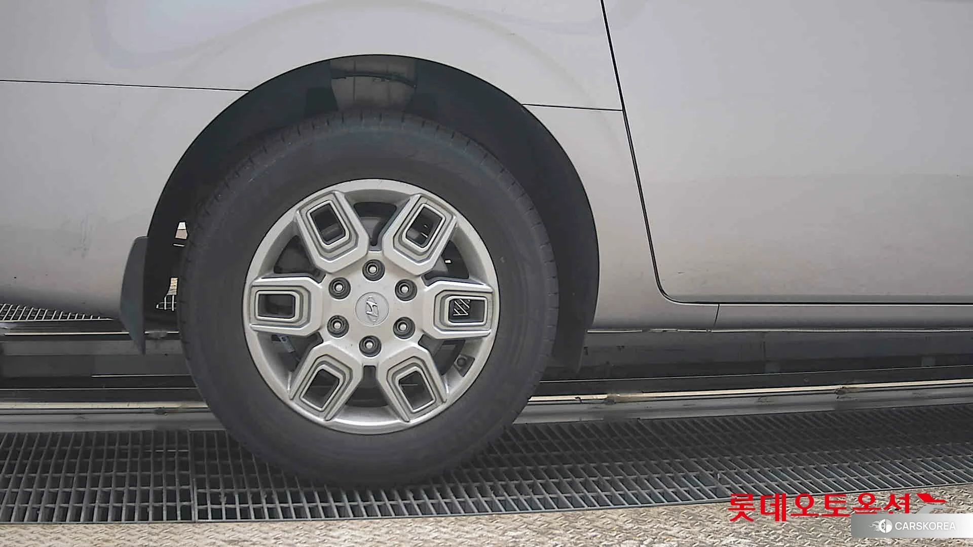 Hyundai Staria id 3882046 из Кореи 16