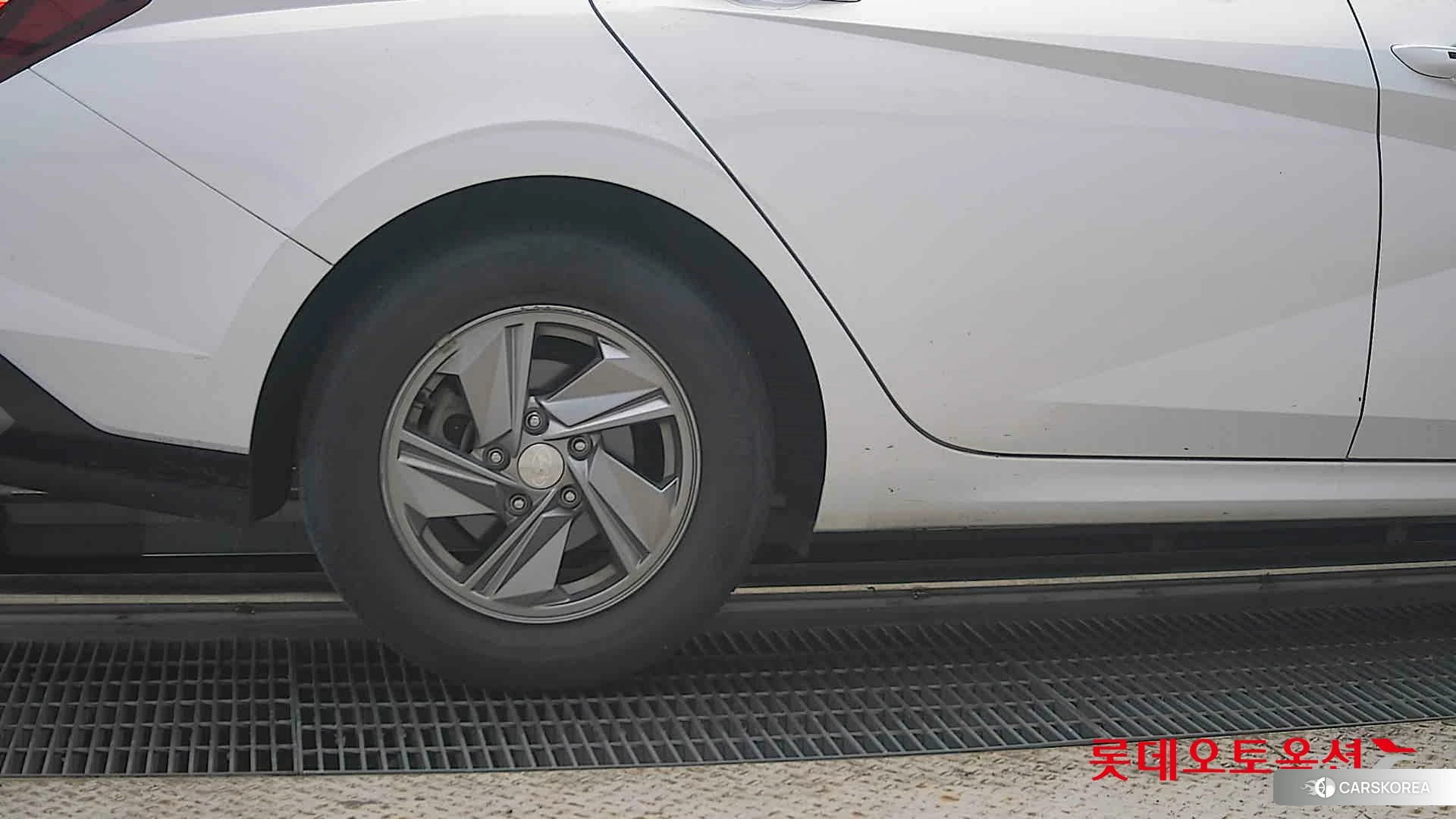 Hyundai Avante id 4674148 из Кореи 16