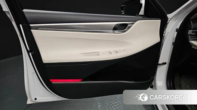 Hyundai The New Grandeur IG id 4282123 из Кореи 16