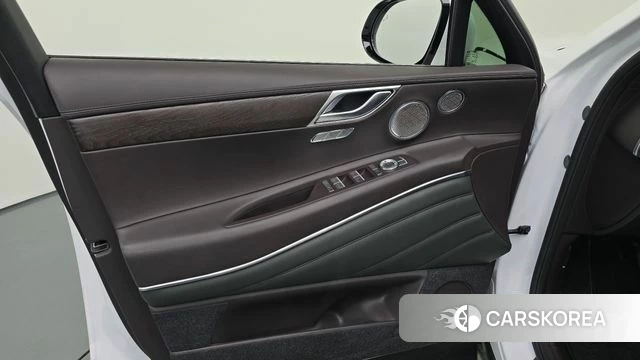 Genesis GV80 id 4562703 из Кореи 16