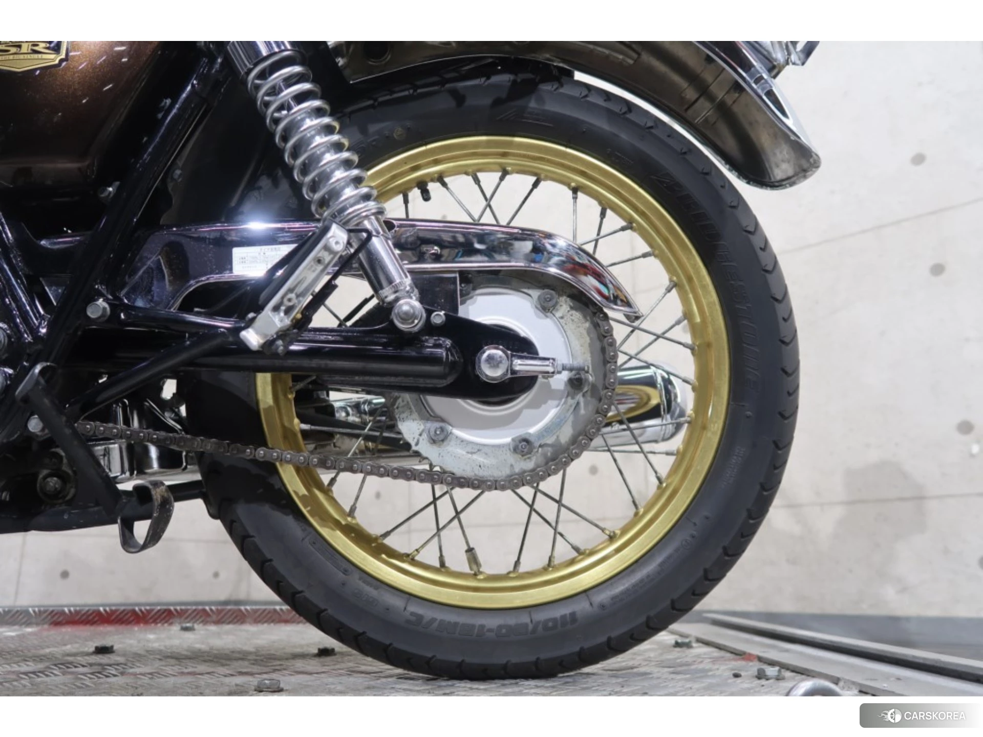 Yamaha SR 400 id 4374373 из Японии 16