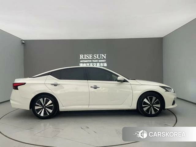 Nissan Teana id 4380425 из Китая 16
