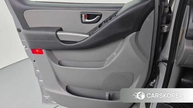 Hyundai The New Grand Starex id 4646915 из Кореи 16