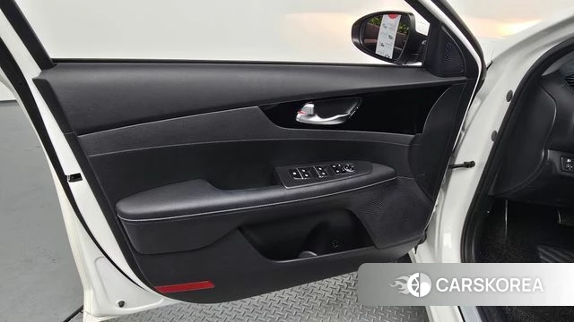 Kia The New K3 2nd generation id 4443911 из Кореи 16