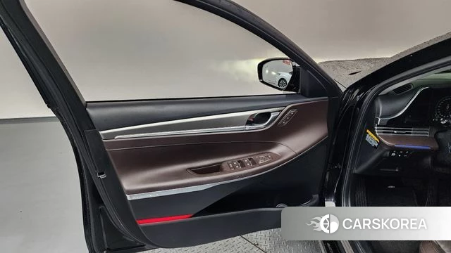 Hyundai The New Grandeur IG Hybrid id 4568060 из Кореи 16