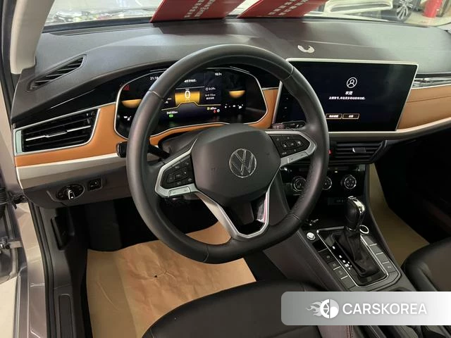 Volkswagen Bora id 4273632 из Китая 16