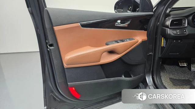 Kia The New Sorento id 4684150 из Кореи 16