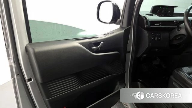 Hyundai Staria id 4303834 из Кореи 16