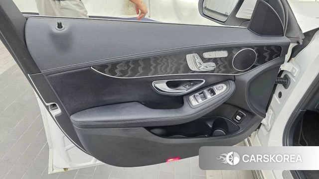 Mercedes-Benz C-Class W205 id 4708472 из Кореи 16