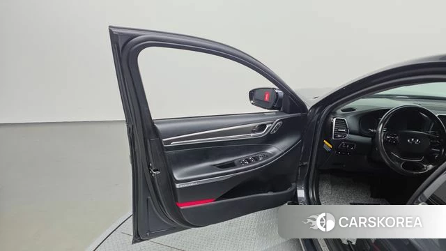 Hyundai Grandeur IG id 4269390 из Кореи 16