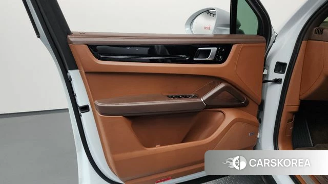 Porsche Cayenne (PO536) id 4344936 из Кореи 16