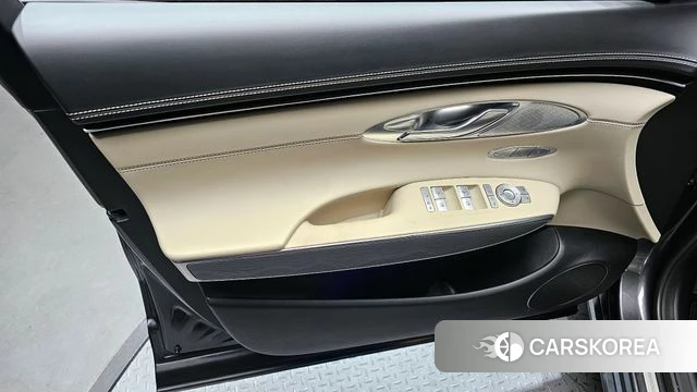 Genesis GV70 id 4202464 из Кореи 16