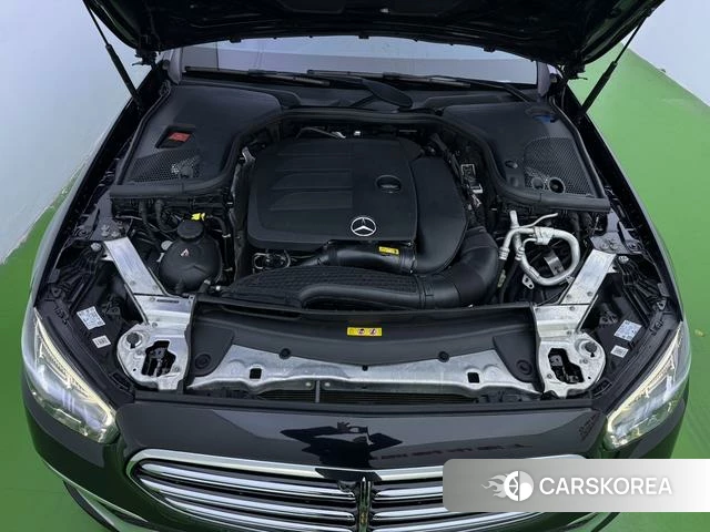 Mercedes-Benz E-class id 4314860 из Китая 16
