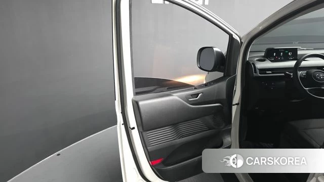 Hyundai Staria id 4422919 из Кореи 16