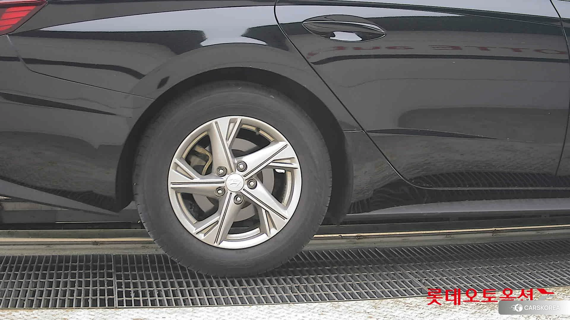 Hyundai Sonata id 4289323 из Кореи 16