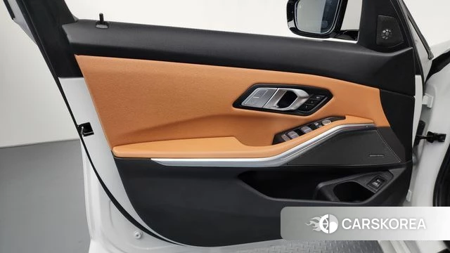 BMW 3 Series (G20) id 4194638 из Кореи 16