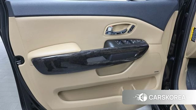 Kia The New Carnival id 4325295 из Кореи 16