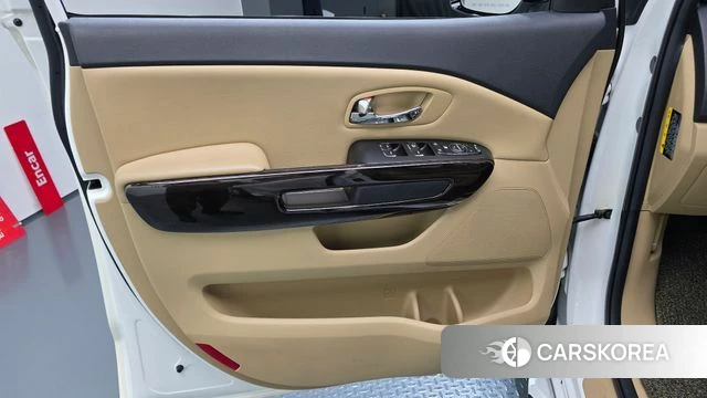 Kia The New Carnival id 4637958 из Кореи 16