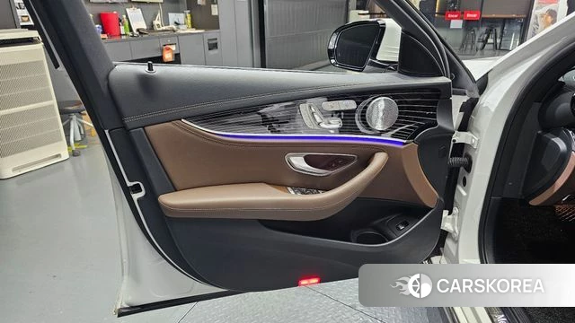 Mercedes-Benz E-Class W213 id 4481983 из Кореи 16