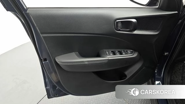 Hyundai Venue id 4717266 из Кореи 16