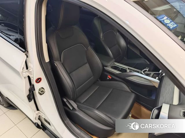 Geely Automobile Binyue id 4220067 из Китая 16