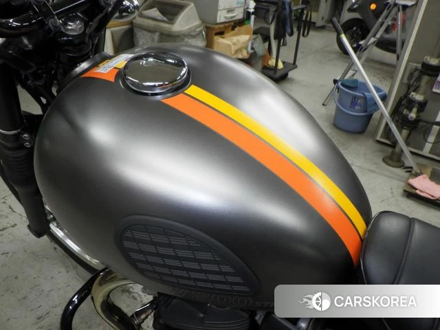 Kawasaki W800 STREET id 4193935 из Японии 16