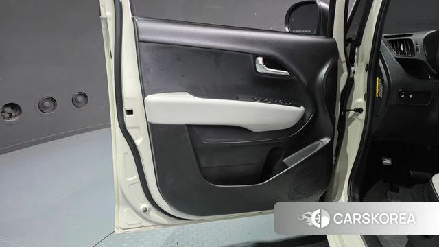 Kia The New Kia Ray id 4757952 из Кореи 16
