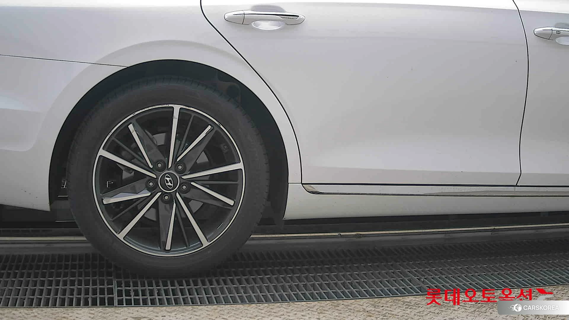 Hyundai Grandeur id 4296820 из Кореи 16