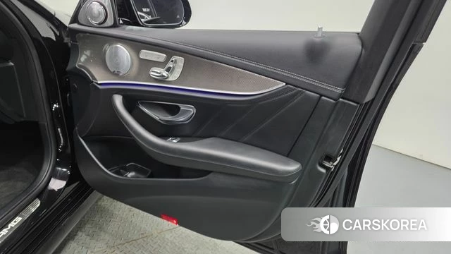Mercedes-Benz E-Class W213 id 4285135 из Кореи 16