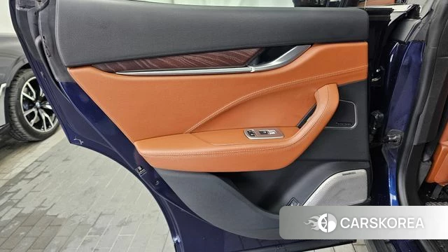 Maserati Levante id 4568243 из Кореи 16