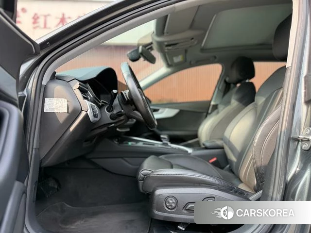 Audi A4L id 4313718 из Китая 16