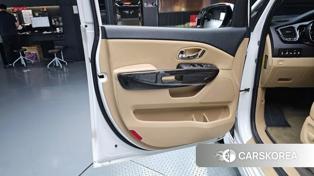 Kia The New Carnival id 4551359 из Кореи 16
